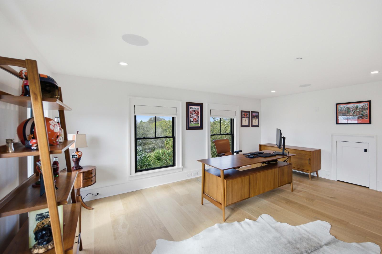 125 Charleston Boulevard