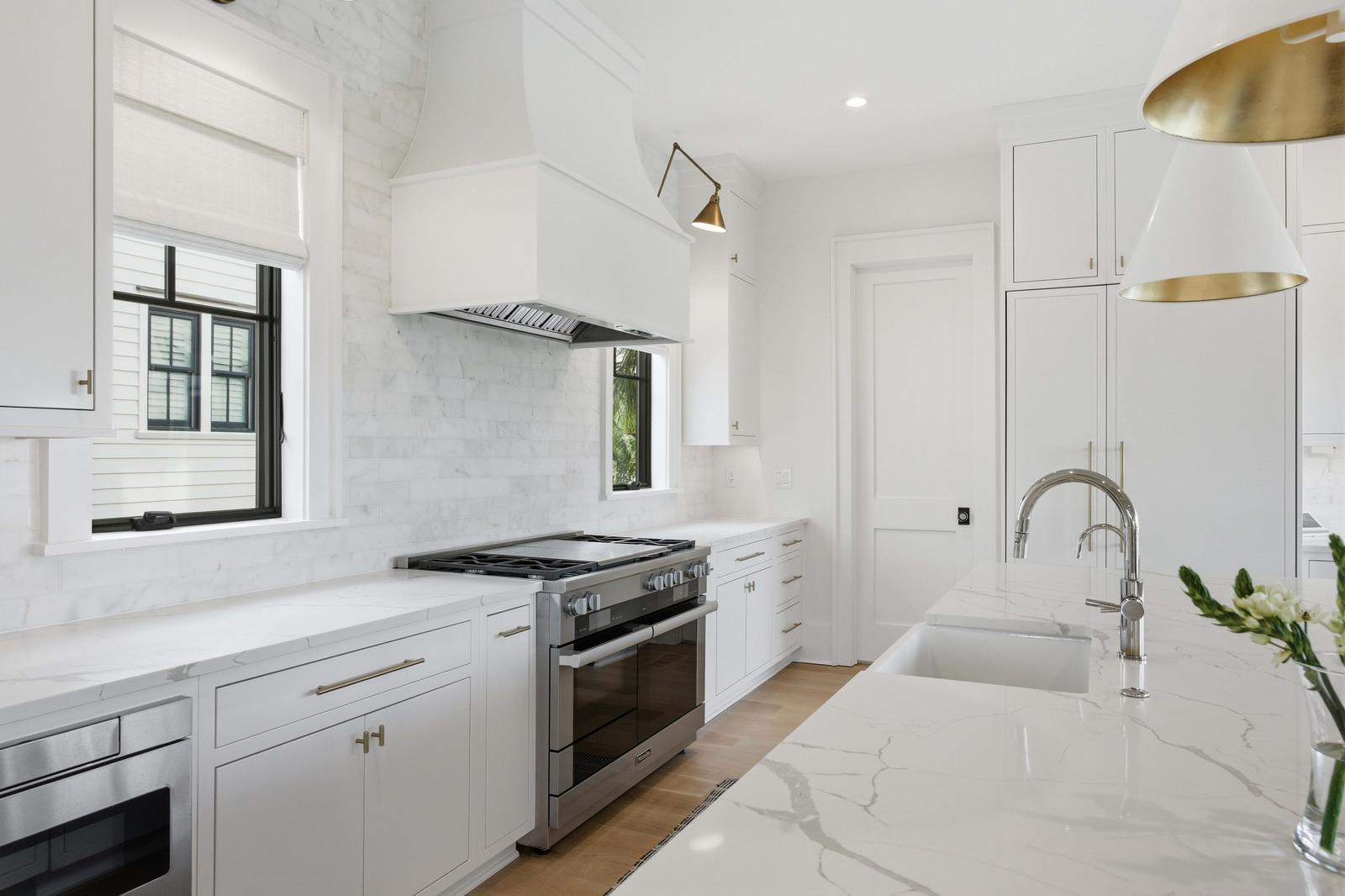 125 Charleston Boulevard