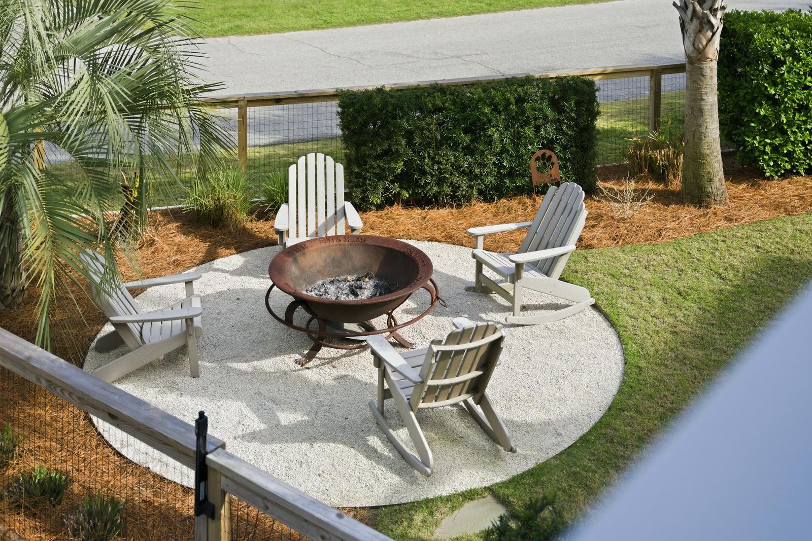 125 Charleston Boulevard