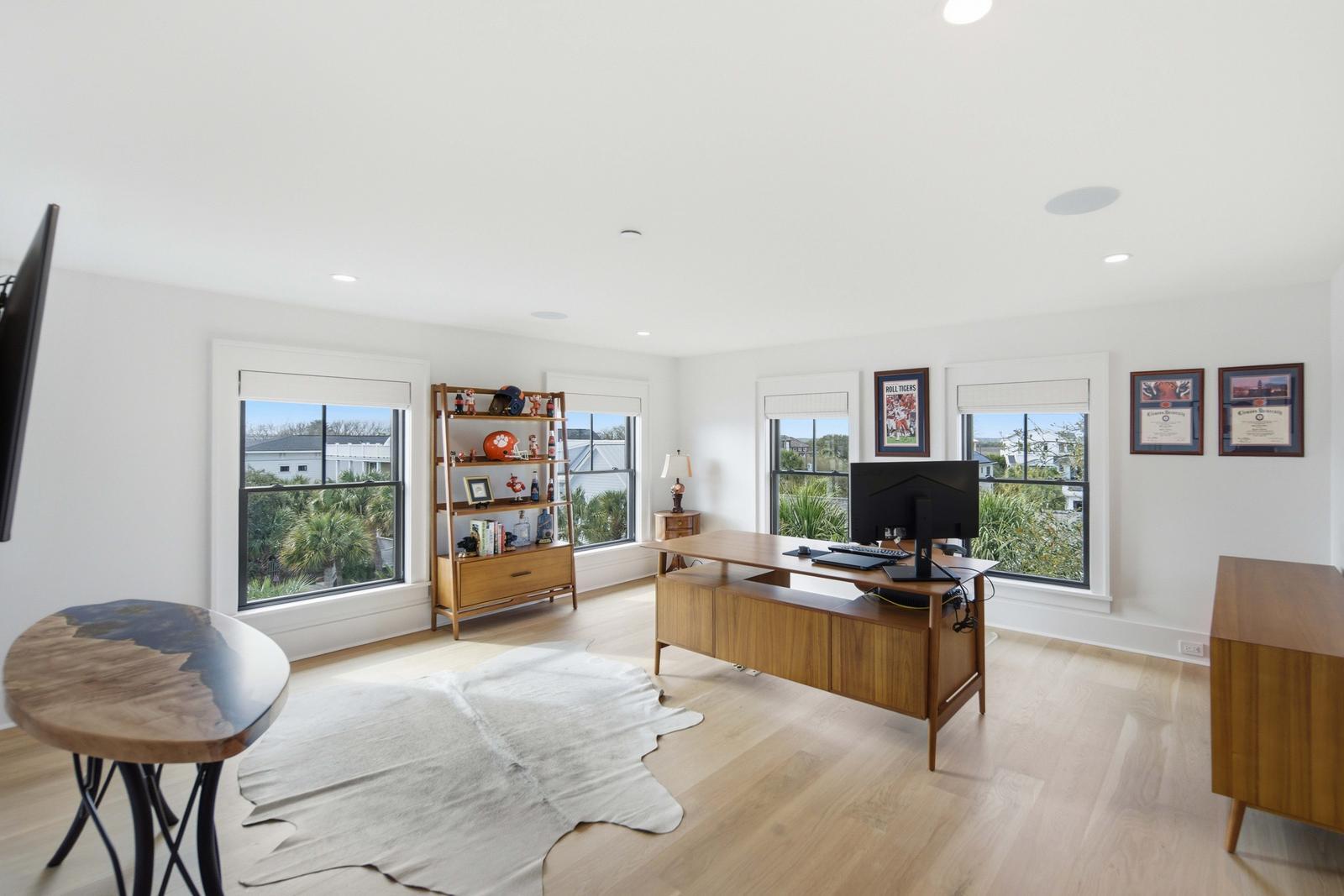 125 Charleston Boulevard