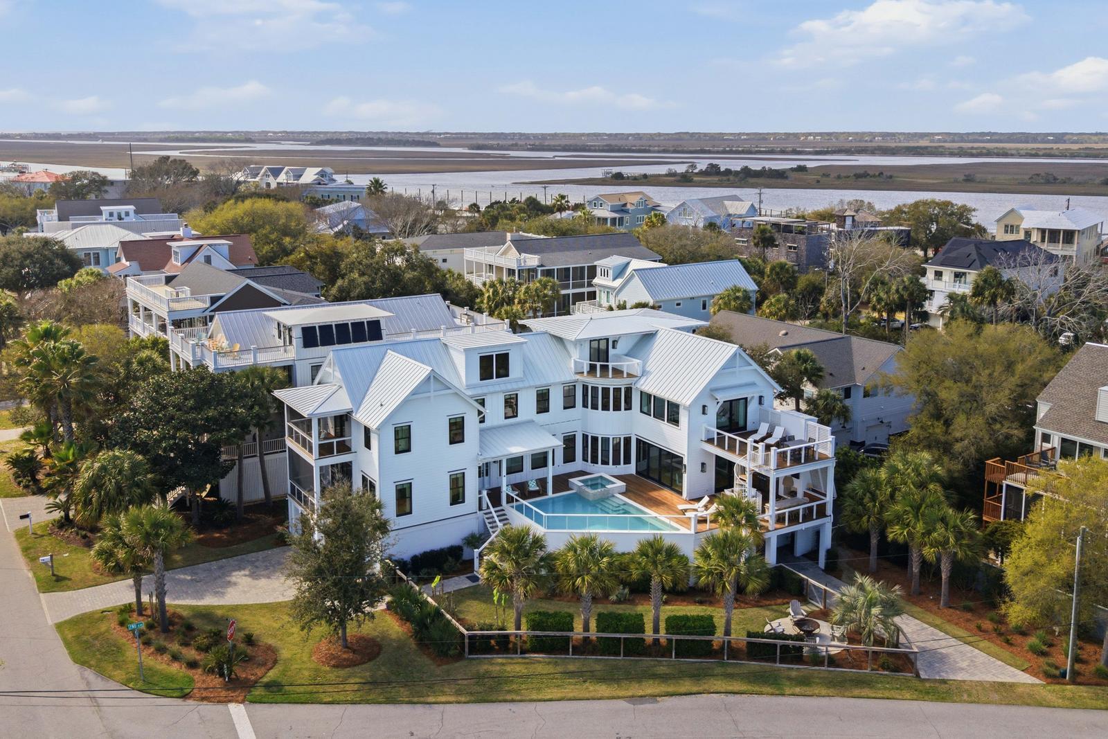 125 Charleston Boulevard