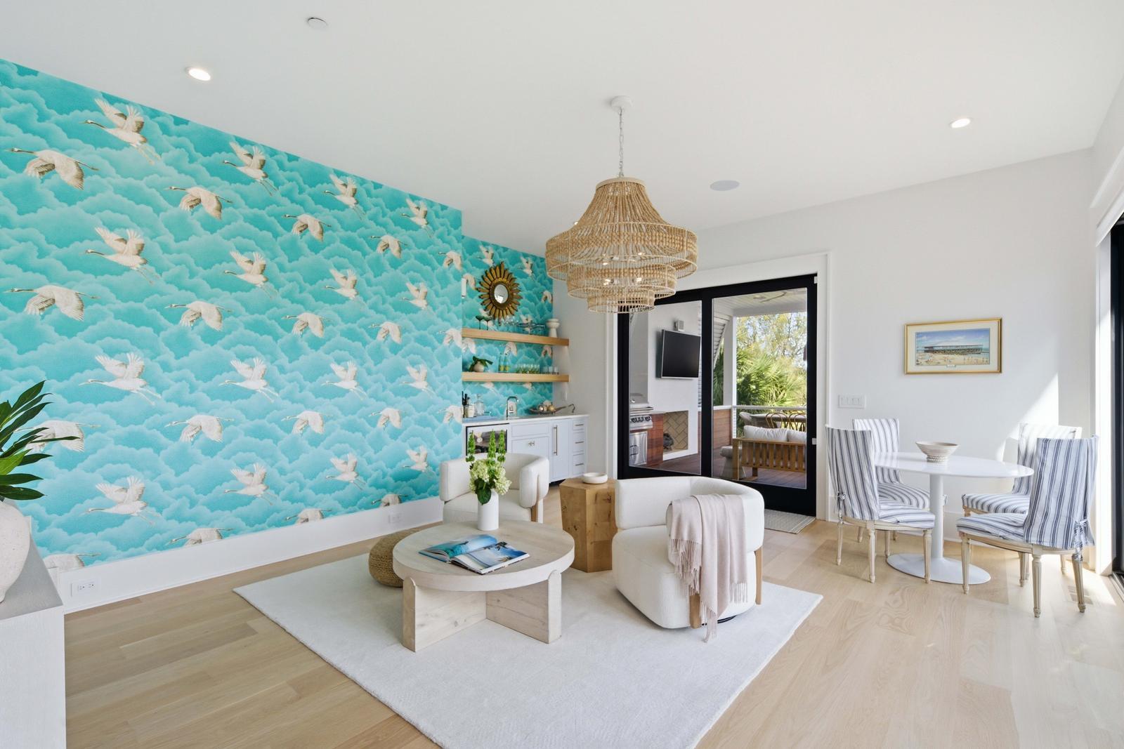 125 Charleston Boulevard