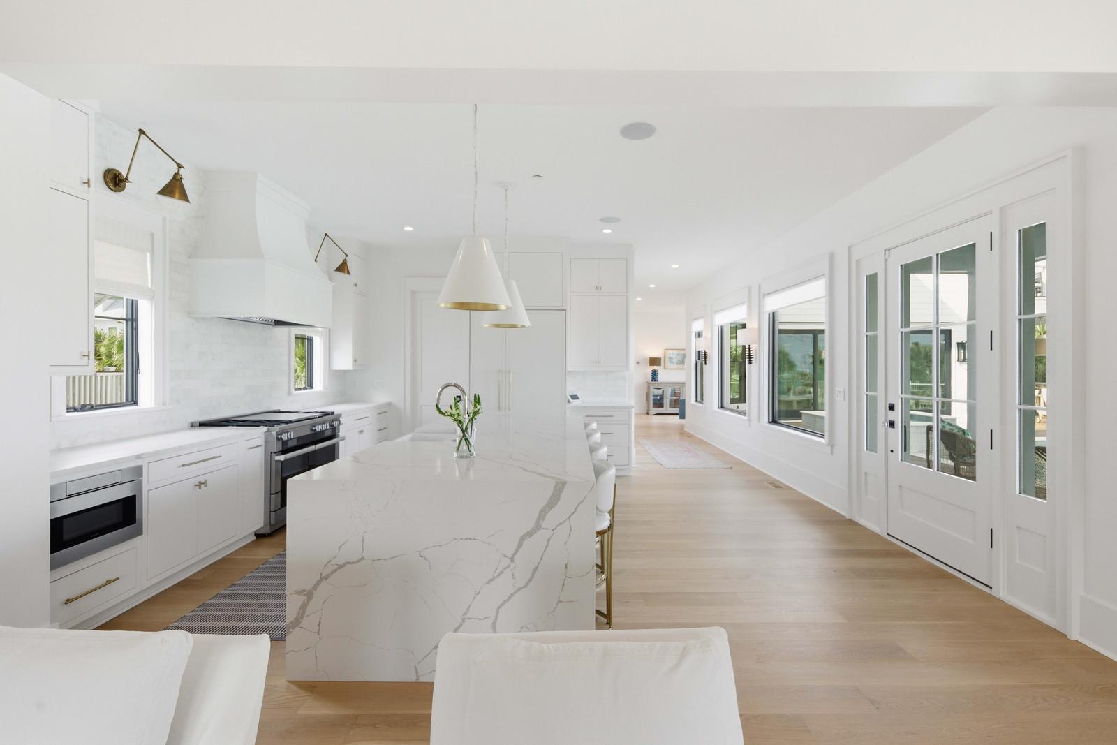 125 Charleston Boulevard