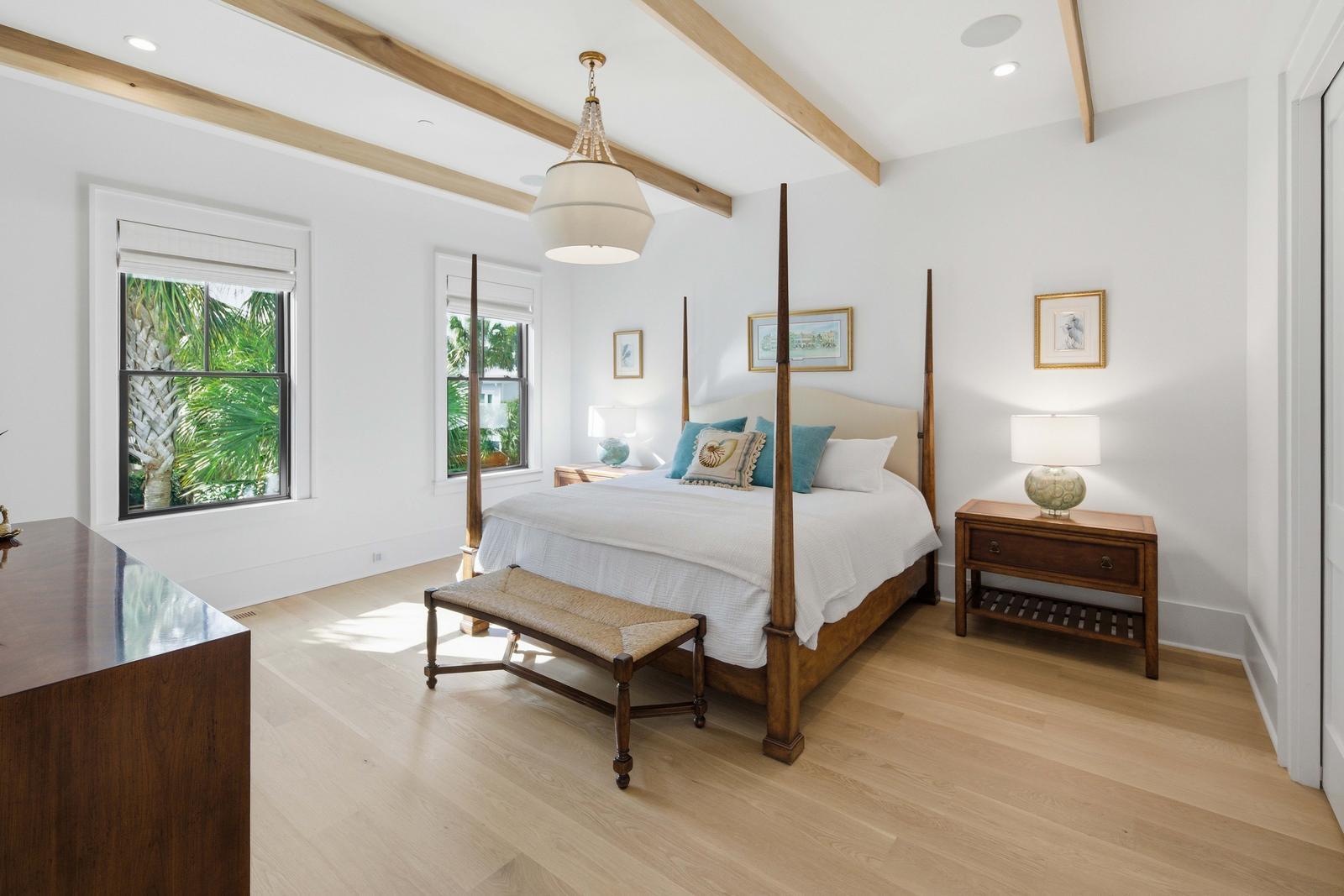 125 Charleston Boulevard