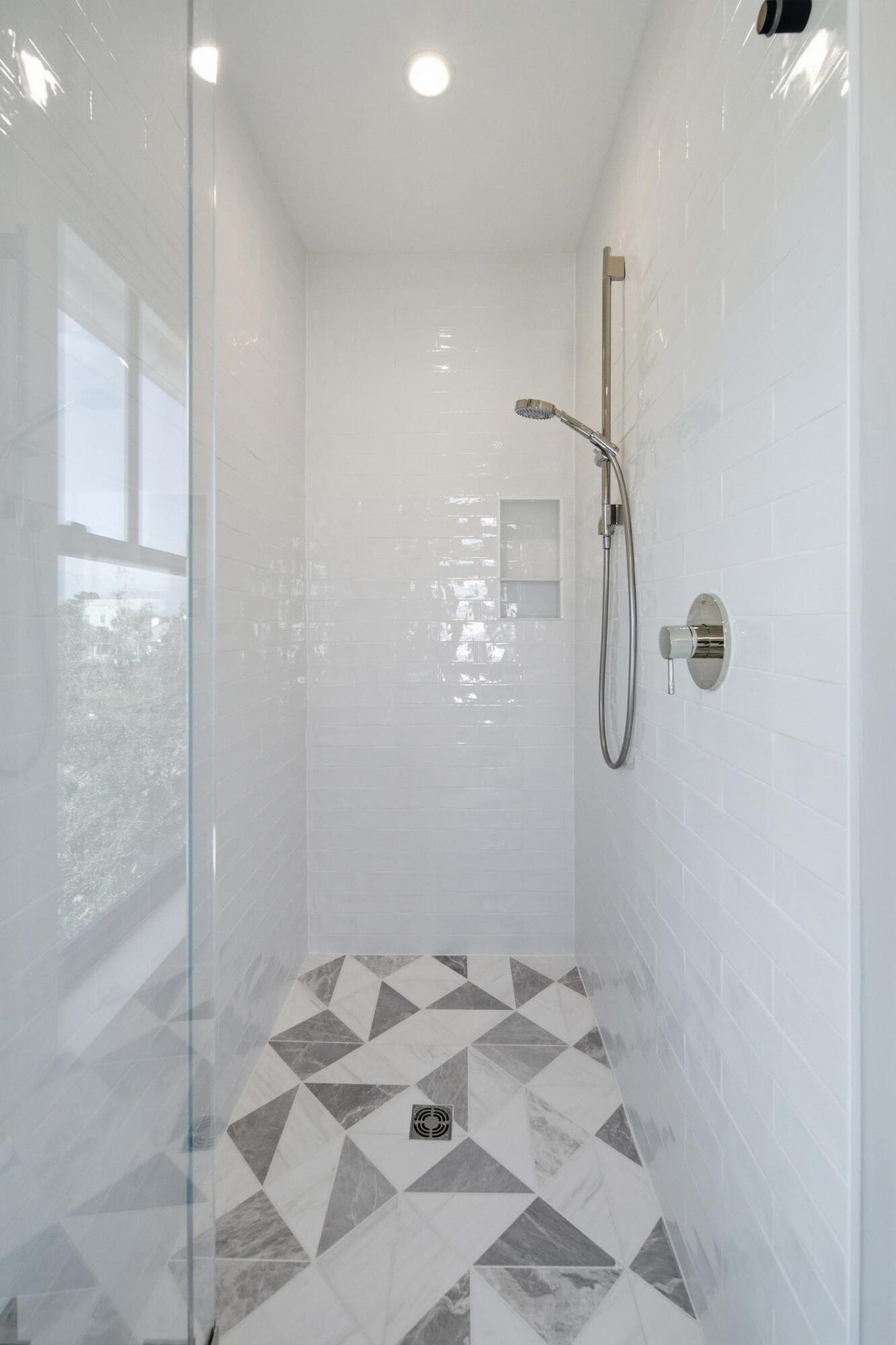 125 Charleston Boulevard