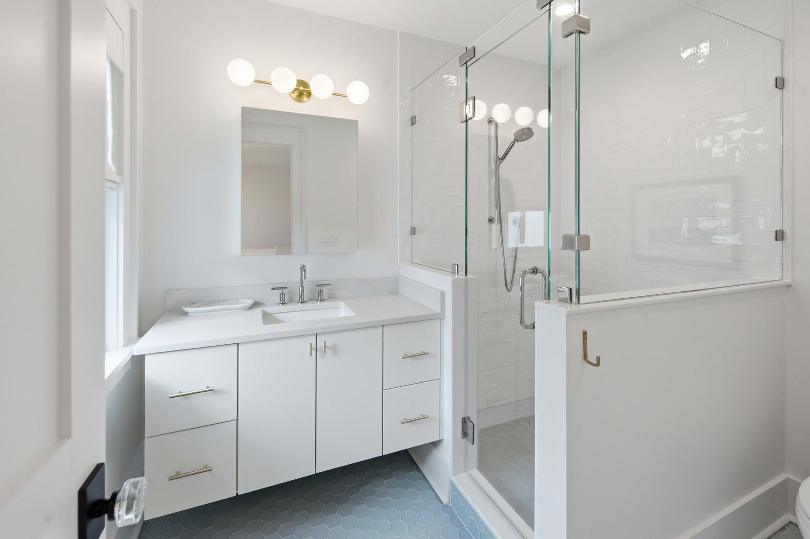 125 Charleston Boulevard