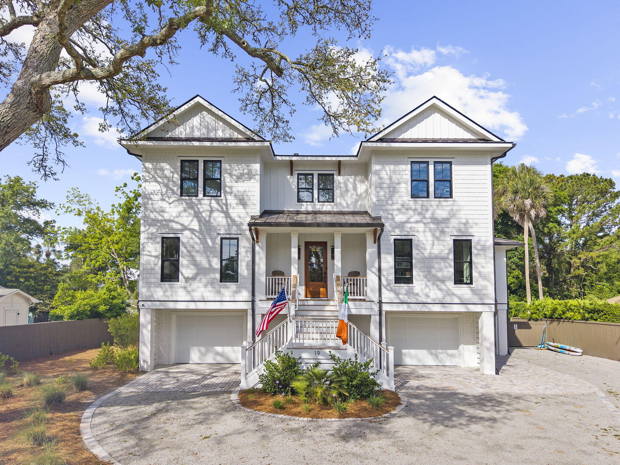 19 26th Avenue