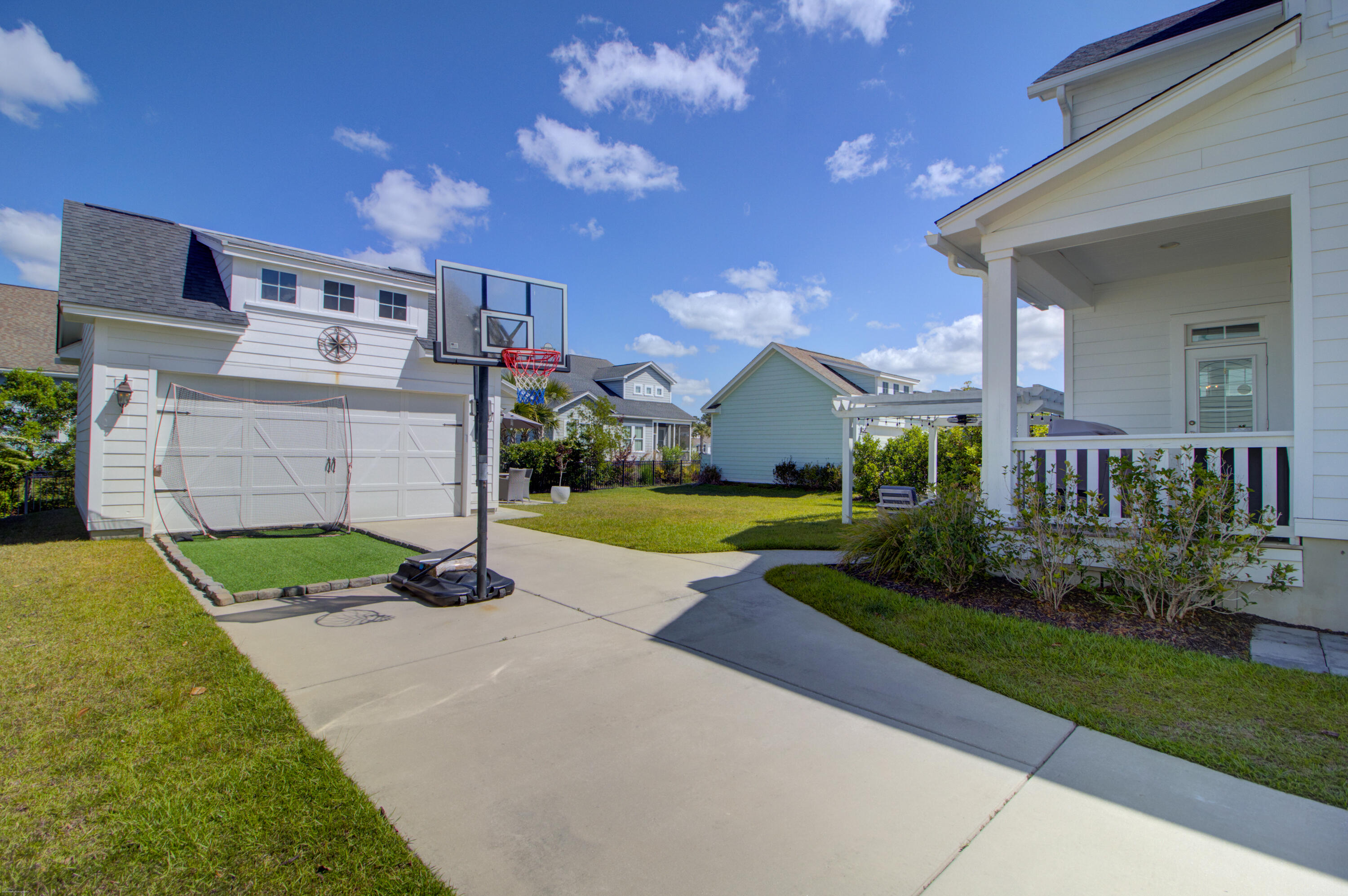 3628 Woodend Way