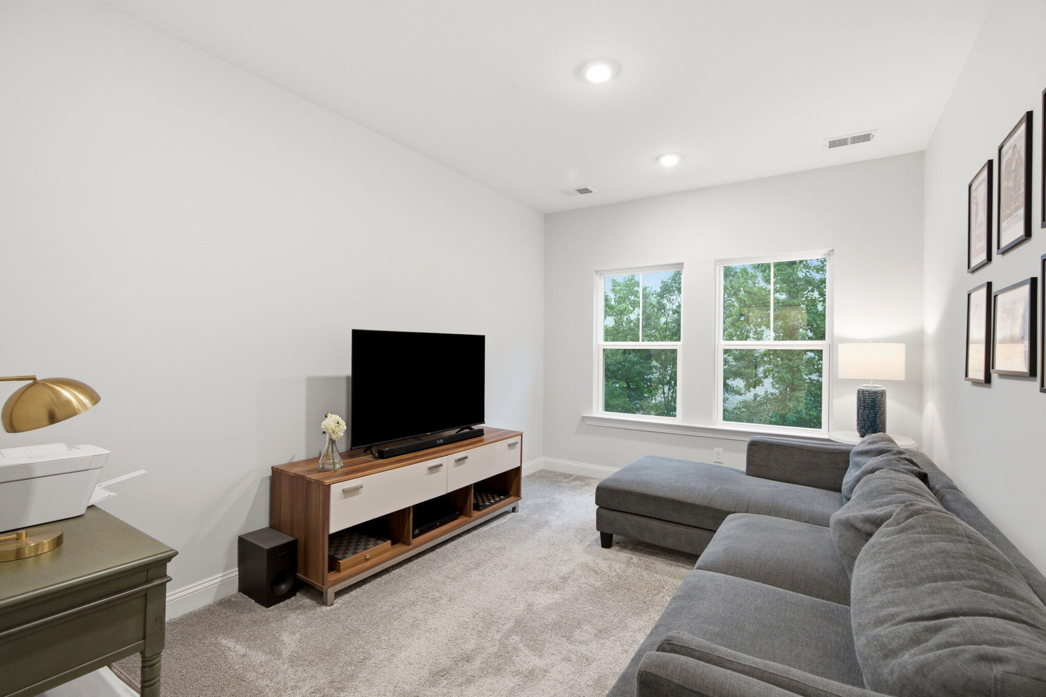 3012 Emma Lane