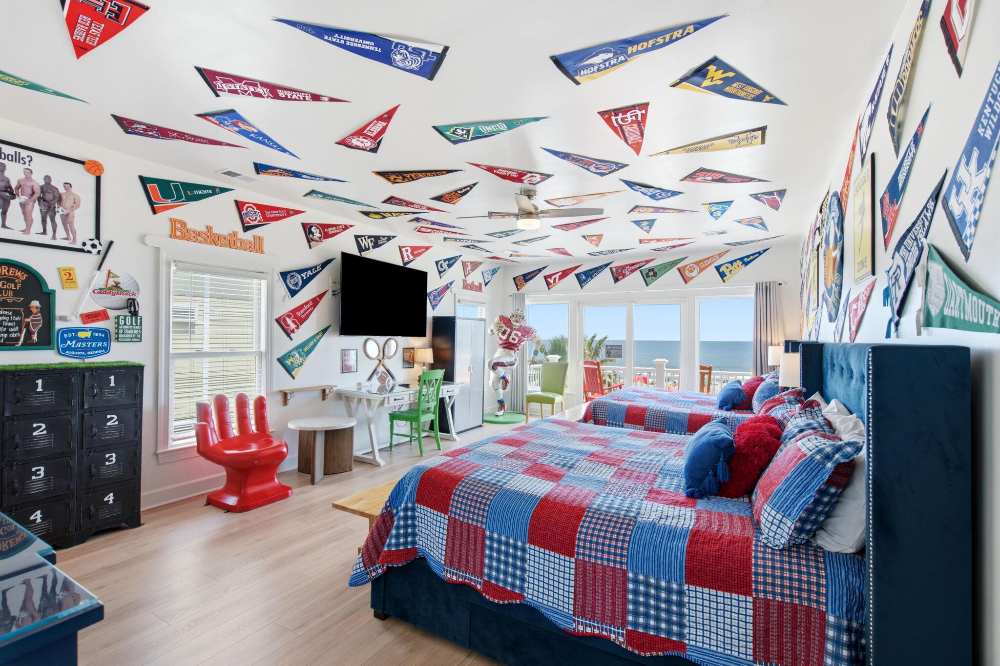 914 Ocean Boulevard