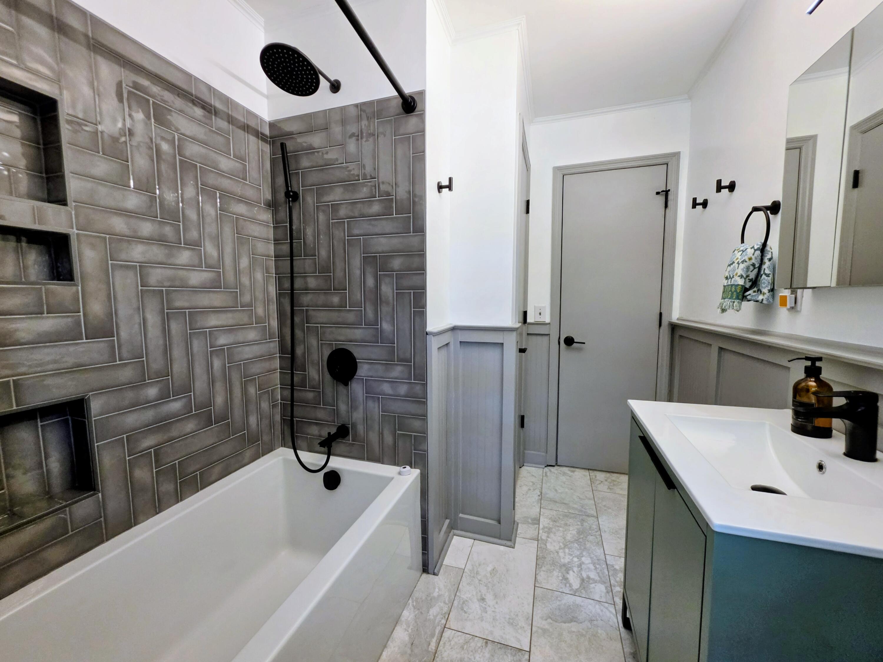 256 Forest Trail
