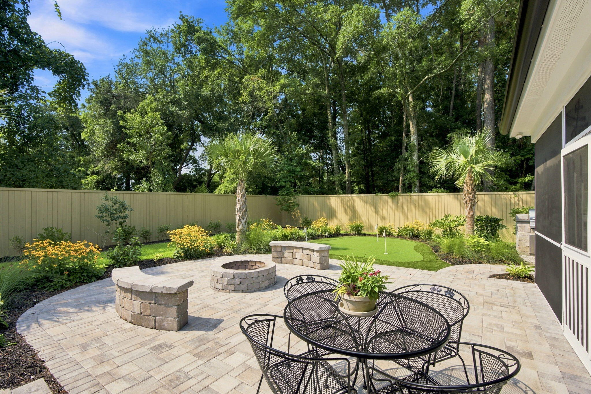 2211 Sally Gaillard Lane