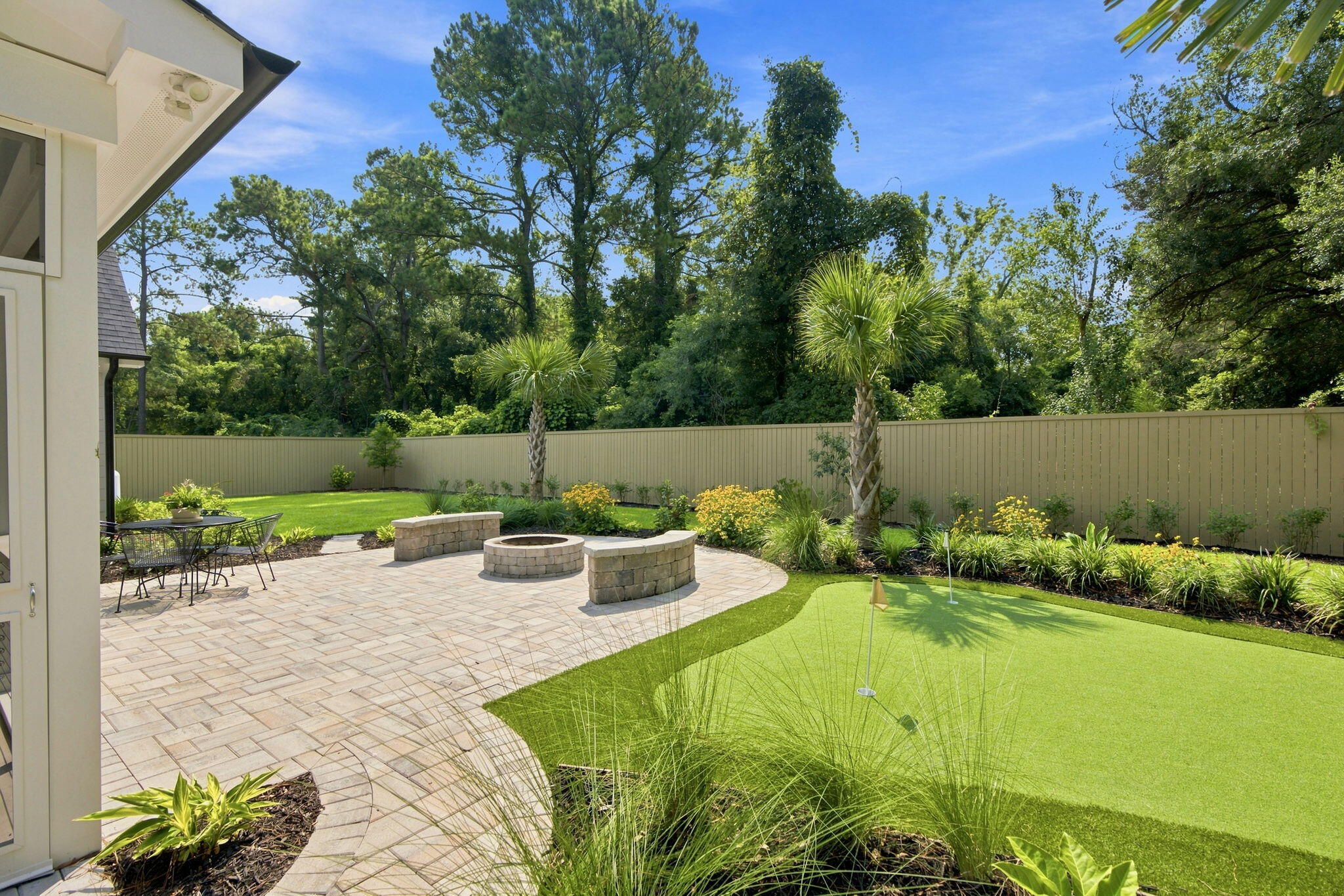 2211 Sally Gaillard Lane