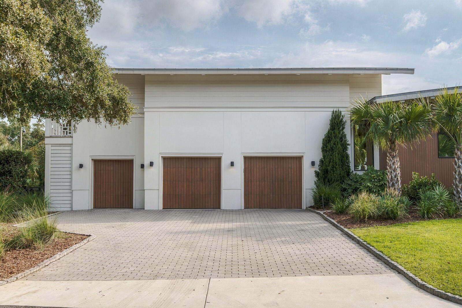 1900 Waterway Boulevard