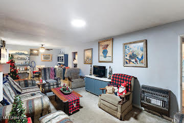 2914 Oak Forest Drive