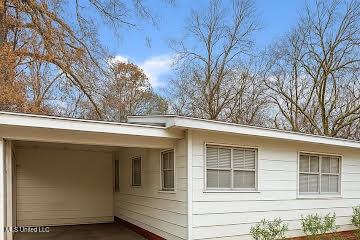 2914 Oak Forest Drive