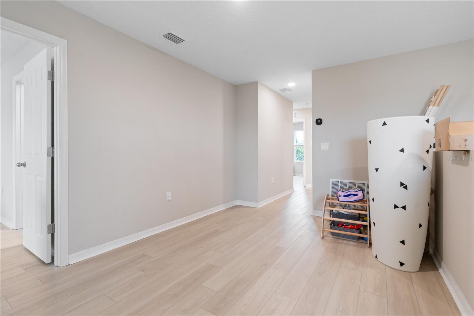 5528 SUMMER SUNSET DR