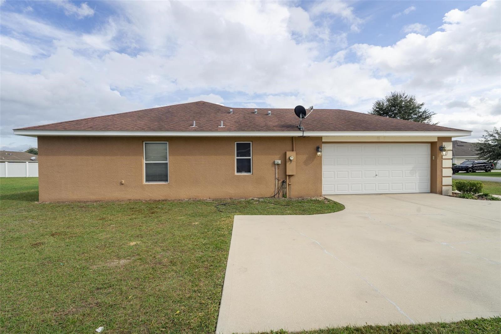 5749 SW 98TH PL