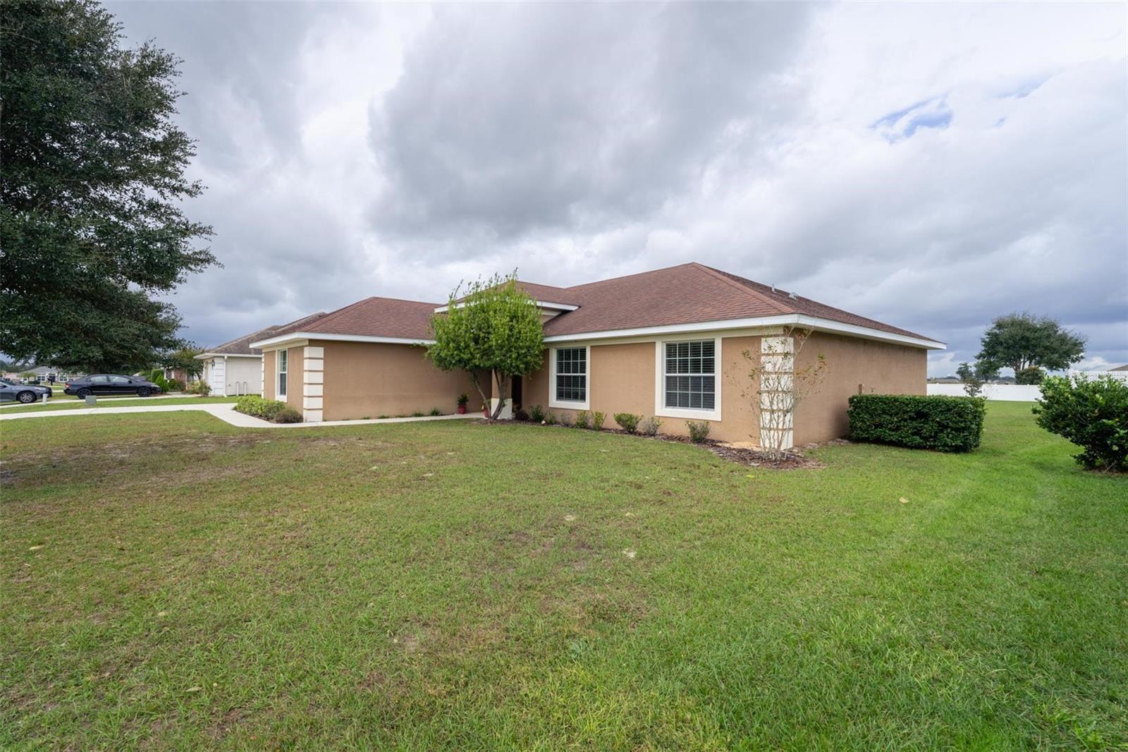 5749 SW 98TH PL