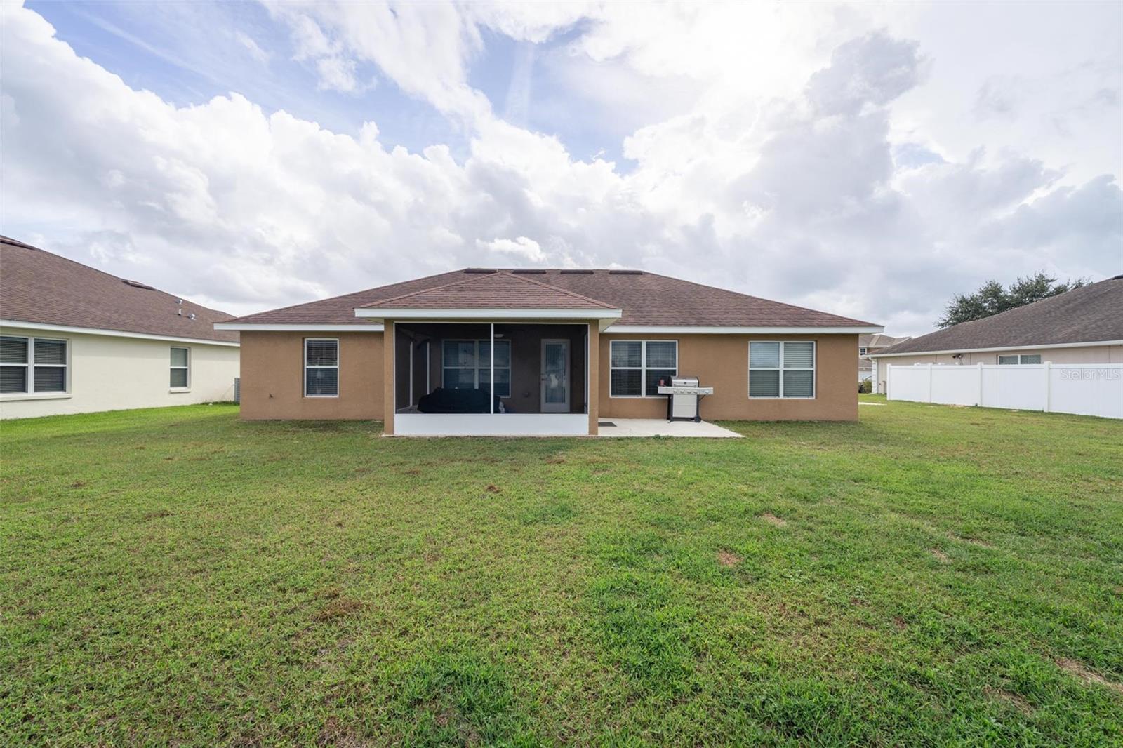 5749 SW 98TH PL
