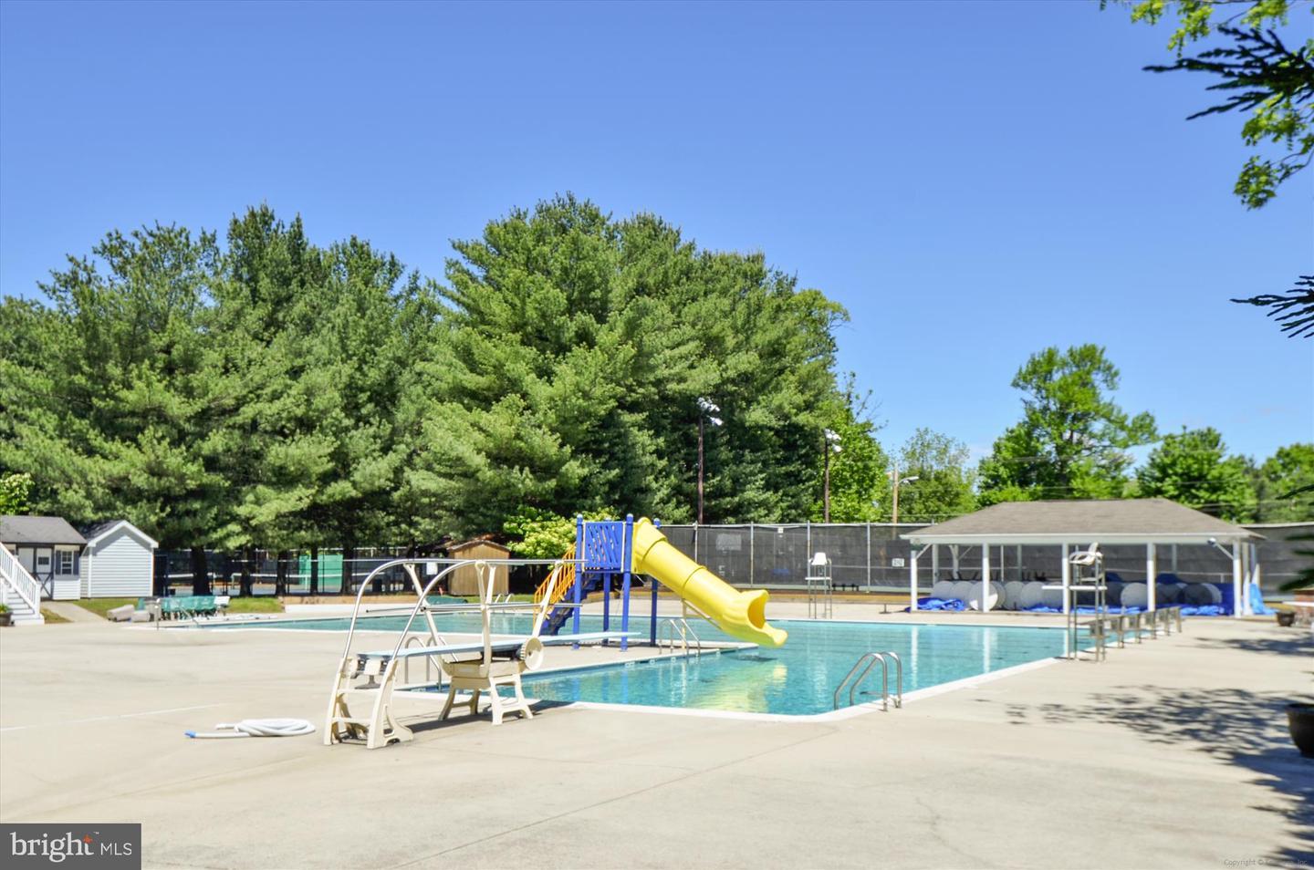 477 Cardiff Ct