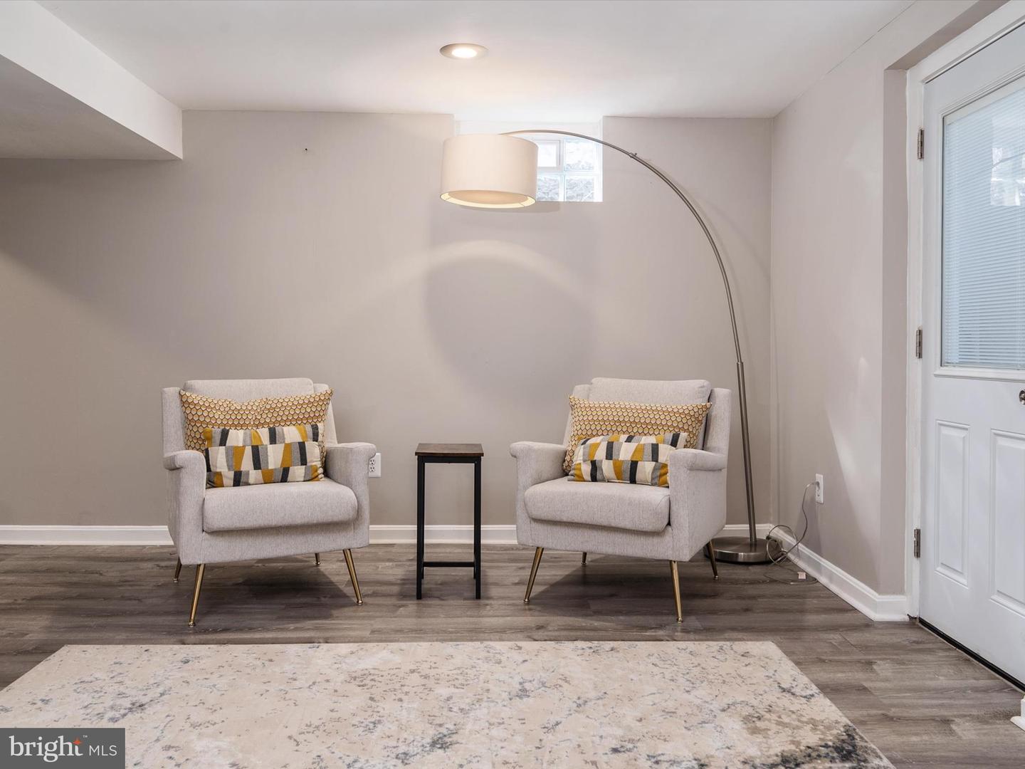477 Cardiff Ct