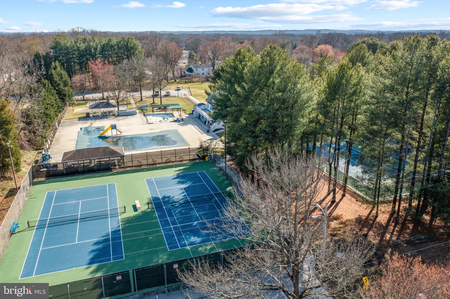 477 Cardiff Ct