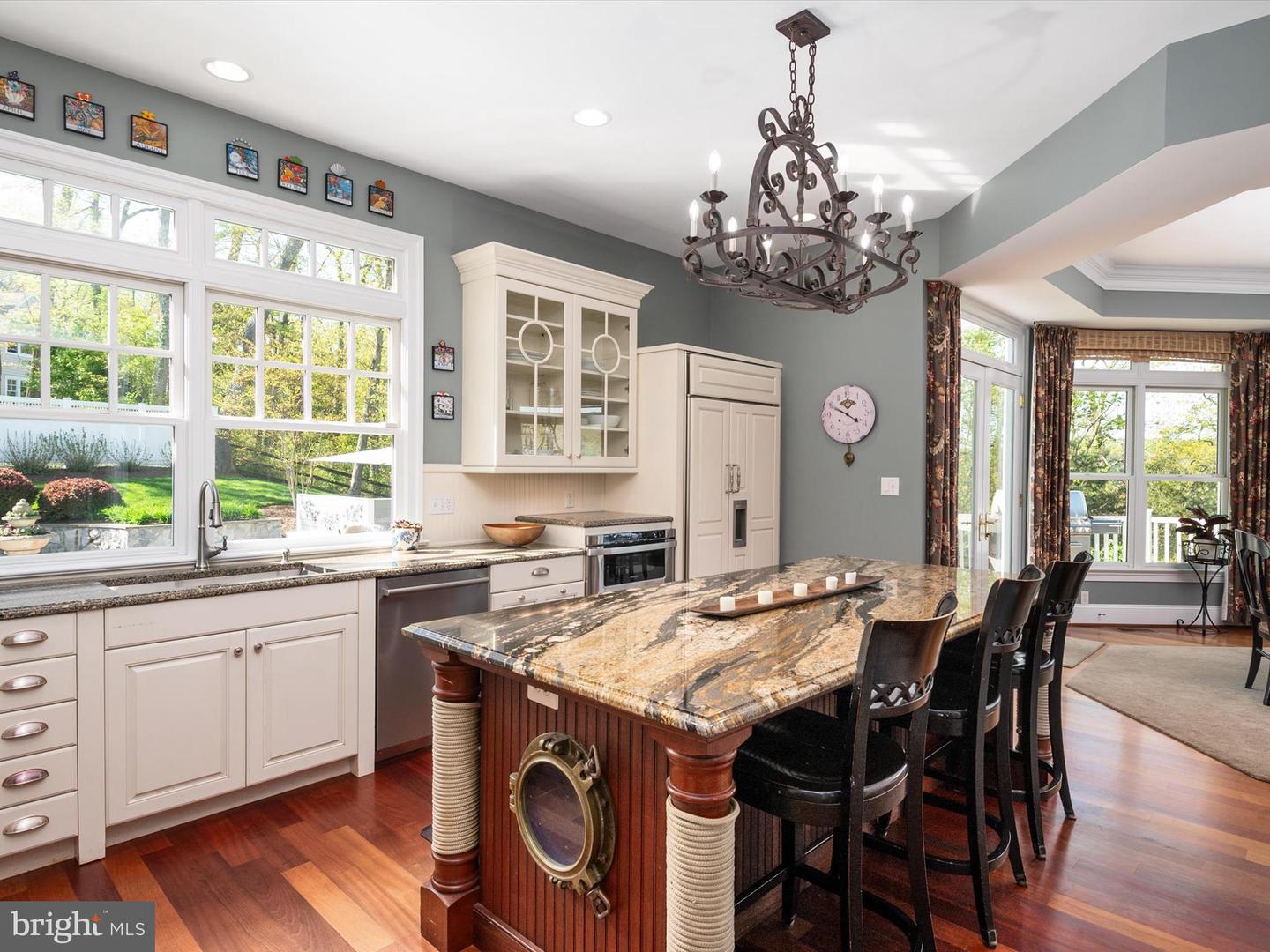 517 Scrimshaw Ln