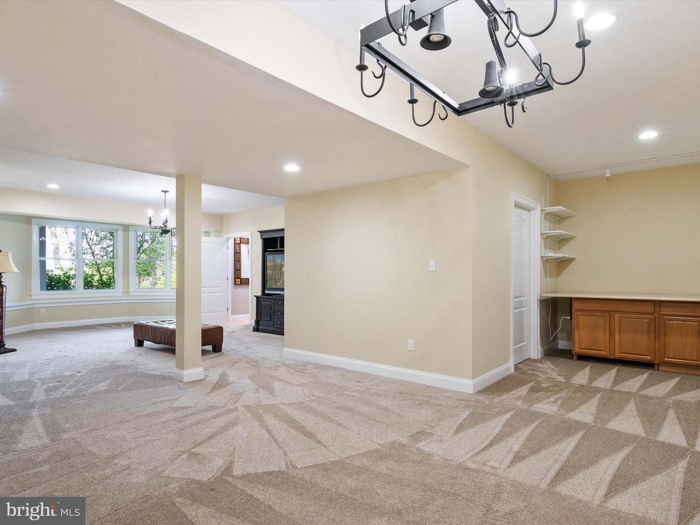 517 Scrimshaw Ln