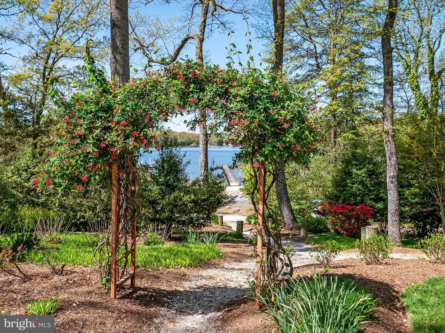 517 Scrimshaw Ln