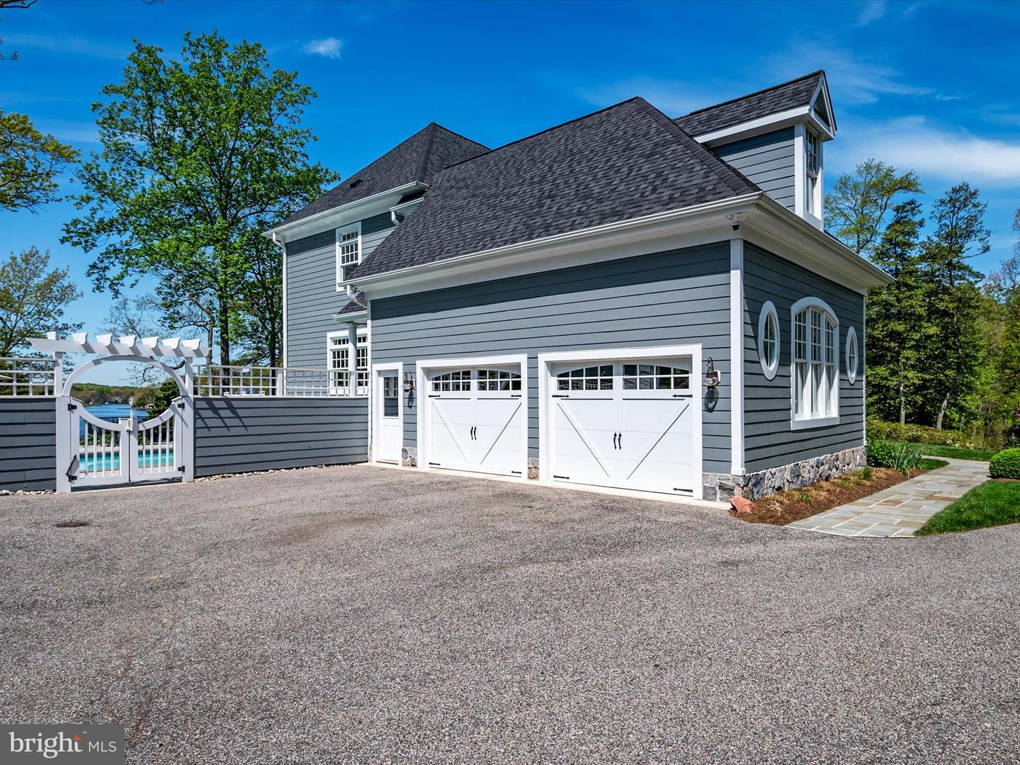 517 Scrimshaw Ln