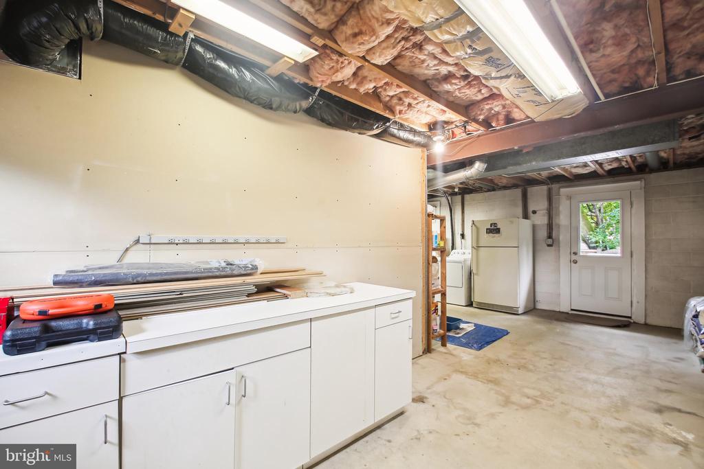 963 Juliet Ln