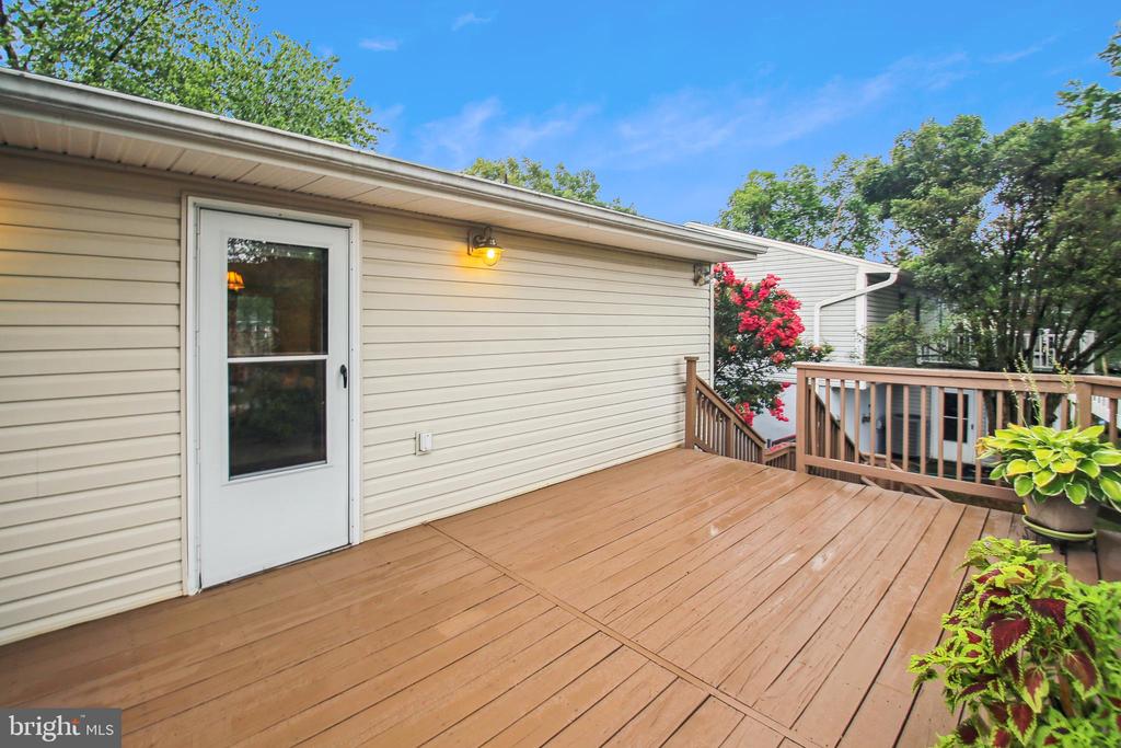 963 Juliet Ln