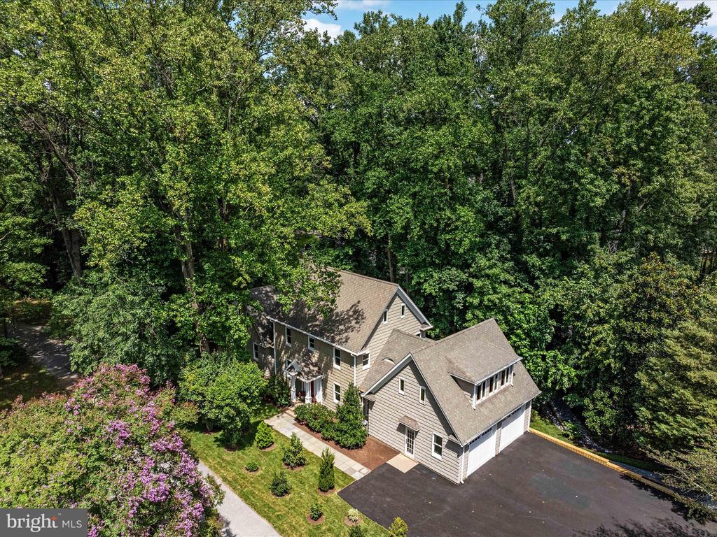 830 Creek View Rd