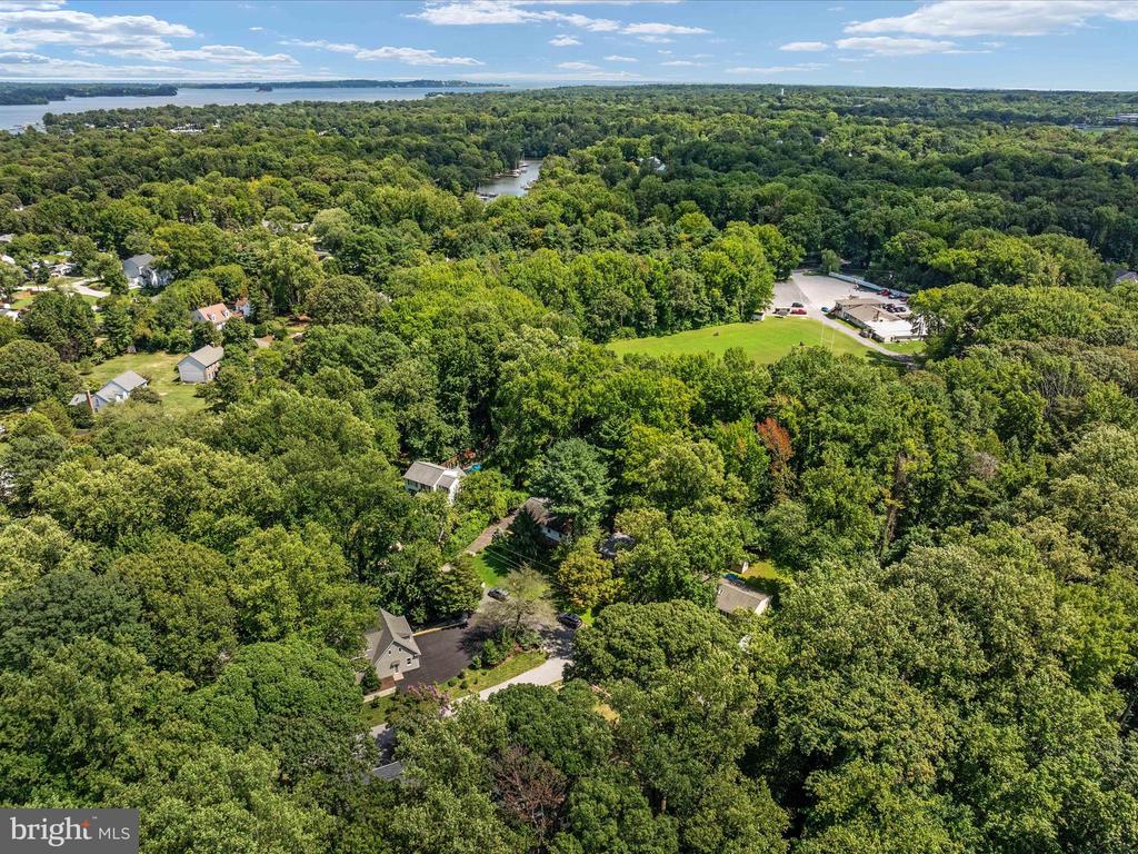 830 Creek View Rd