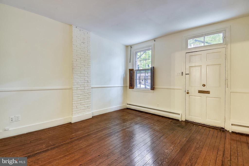 130 MARKET ST