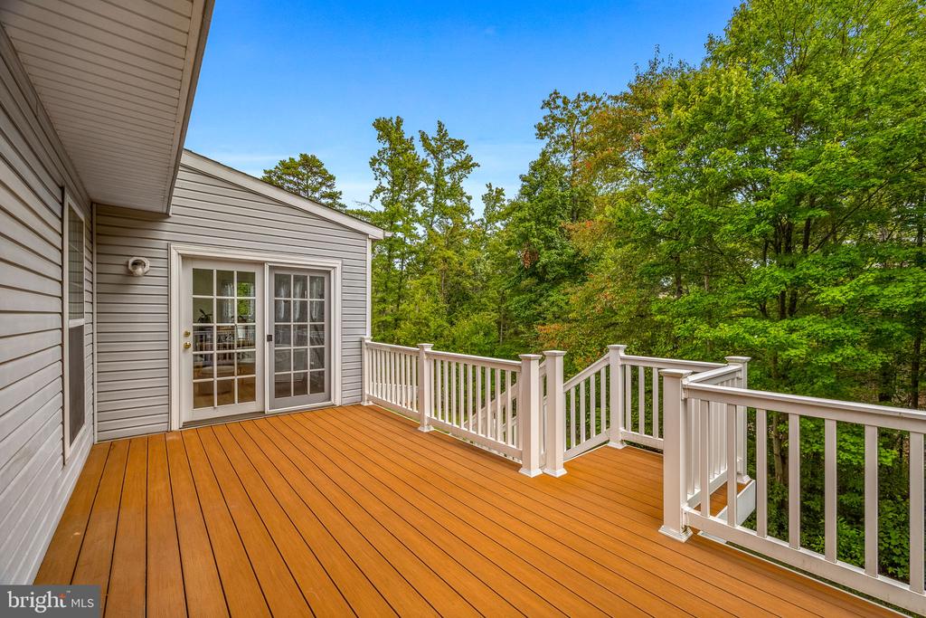8036 HIGH OAK ROAD