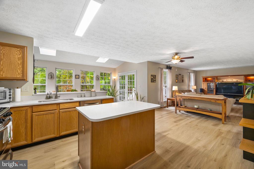 8036 HIGH OAK ROAD