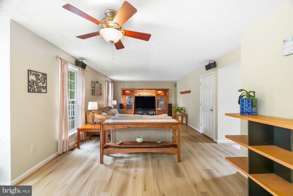 8036 HIGH OAK ROAD
