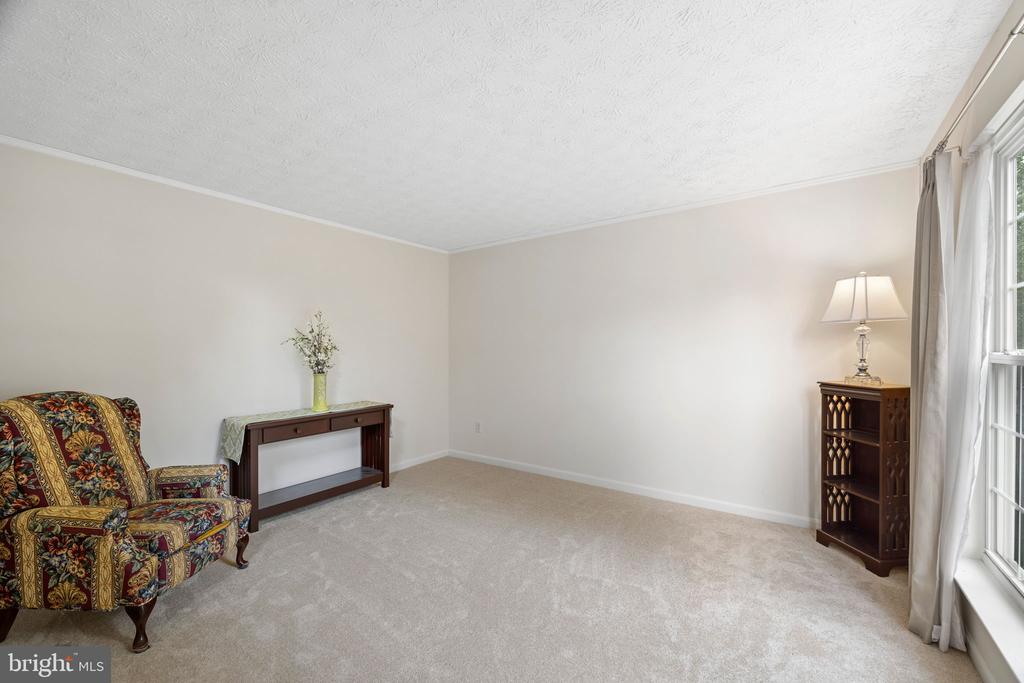 8036 HIGH OAK ROAD