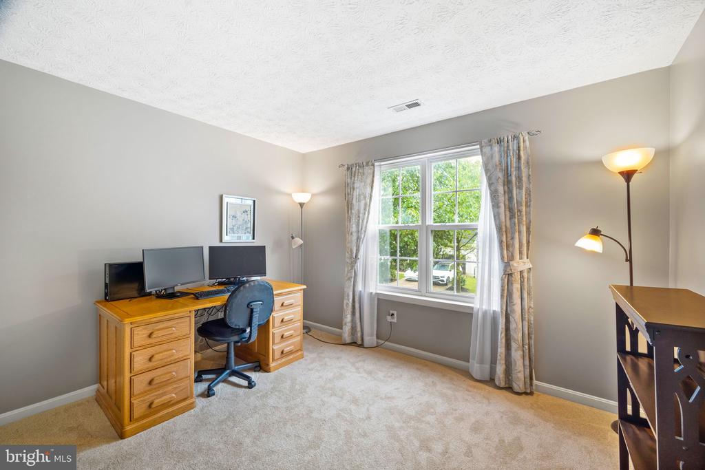 8036 HIGH OAK ROAD