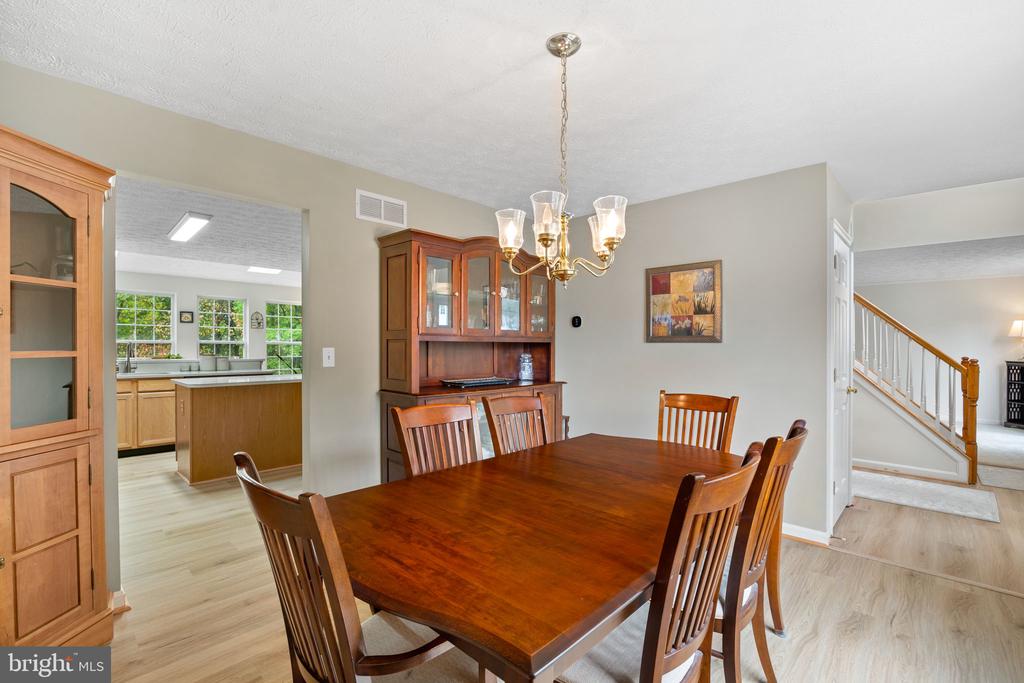 8036 HIGH OAK ROAD