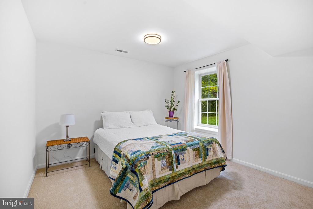 8036 HIGH OAK ROAD