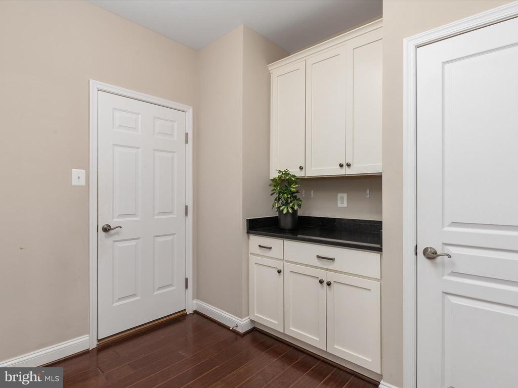 3009 TURNSTILE LANE