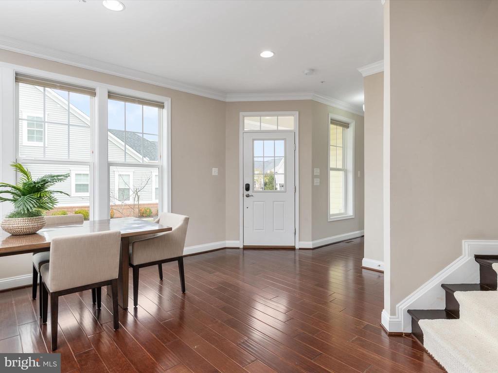 3009 TURNSTILE LANE