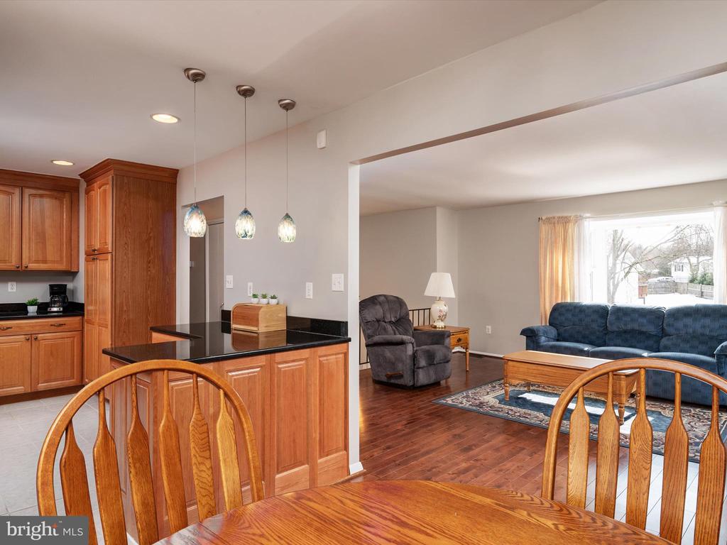 2004 ABERDEEN DRIVE