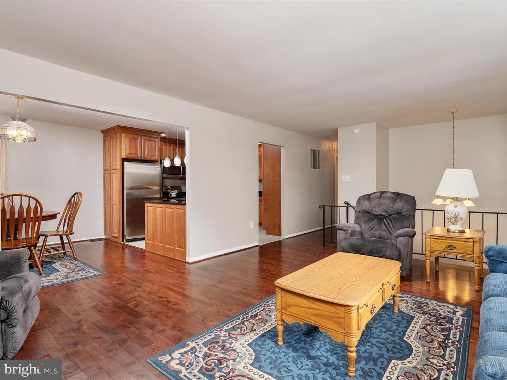 2004 ABERDEEN DRIVE
