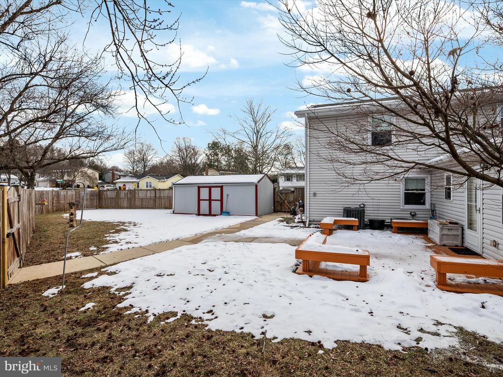 2004 ABERDEEN DRIVE
