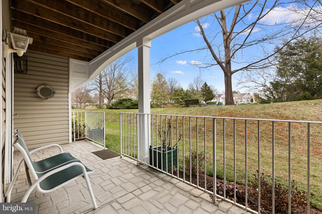 2013 WARNERS TERRACE S Unit: 140