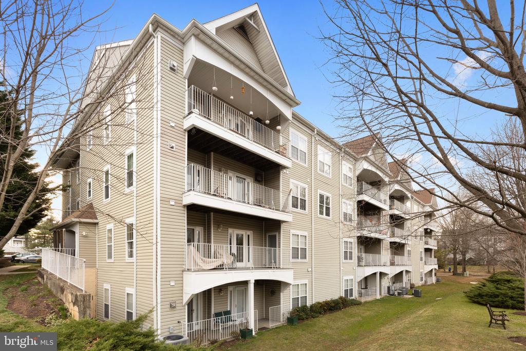2013 WARNERS TERRACE S Unit: 140